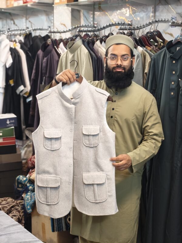 Classic 4-Pocket Jacket – White