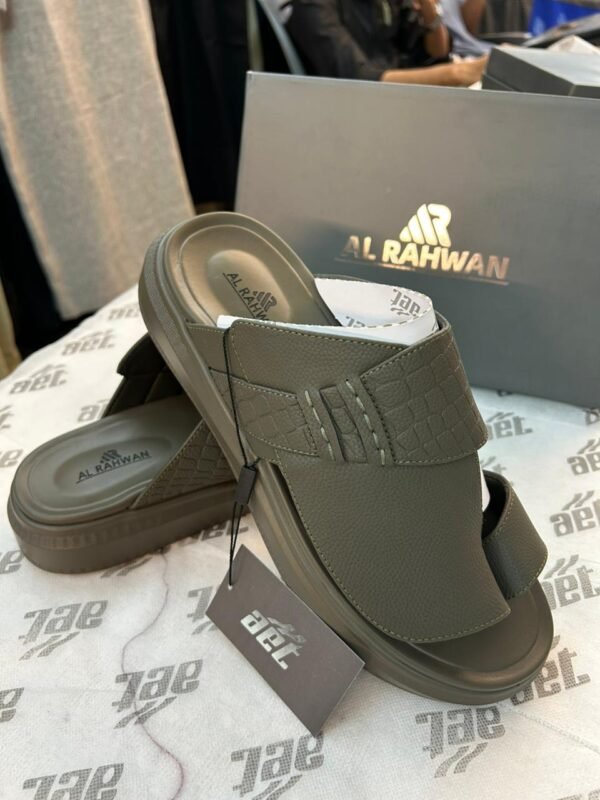 AL RAHWAN Premium Comfort Chappal