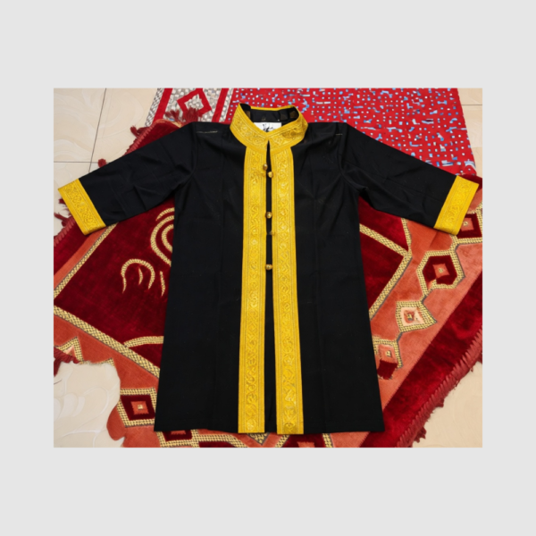 Kids Traditional Black & Gold Bisht – Premium Arabian Style Kids Bisht