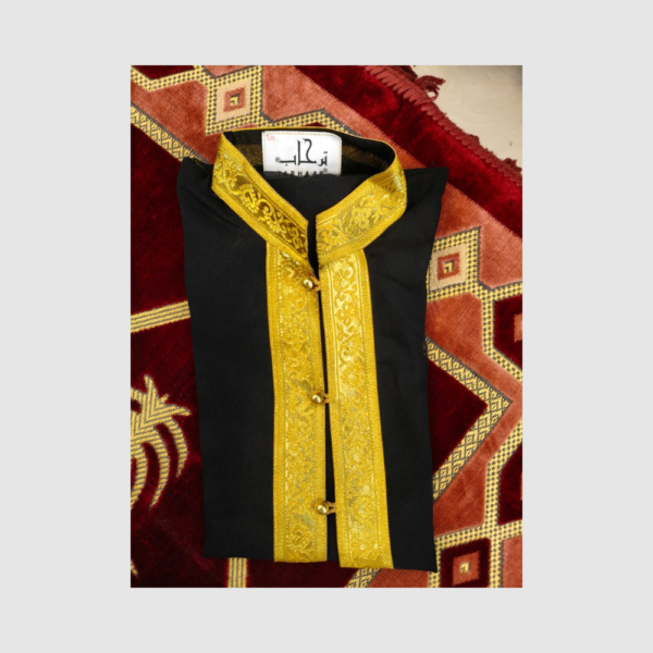 Kids Traditional Black & Gold Bisht – Premium Arabian Style Kids Bisht