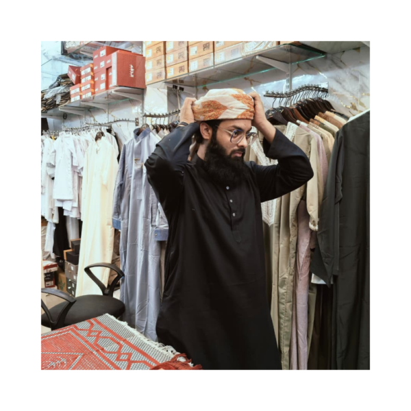 Yemeni Style Embroidered Shemaq – Desert Beige Kashmiri Pattern