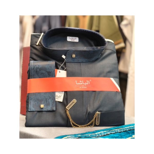 Al-Basha Premium Midnight Blue Thobe – Luxury Arabic Jubba with Designer Collar & Chain